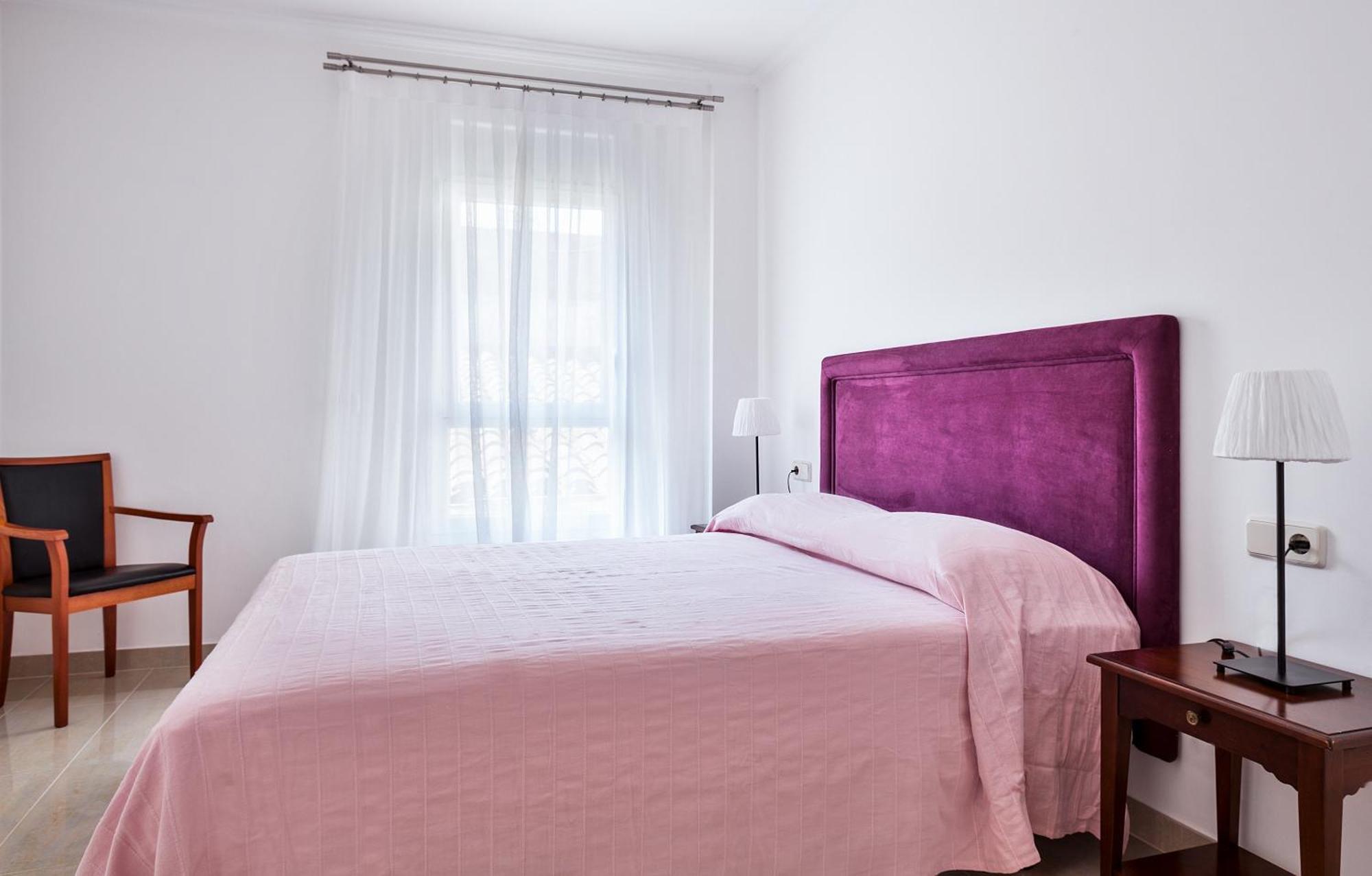 Apartamentos Sonido De Mar Roses Ruang foto